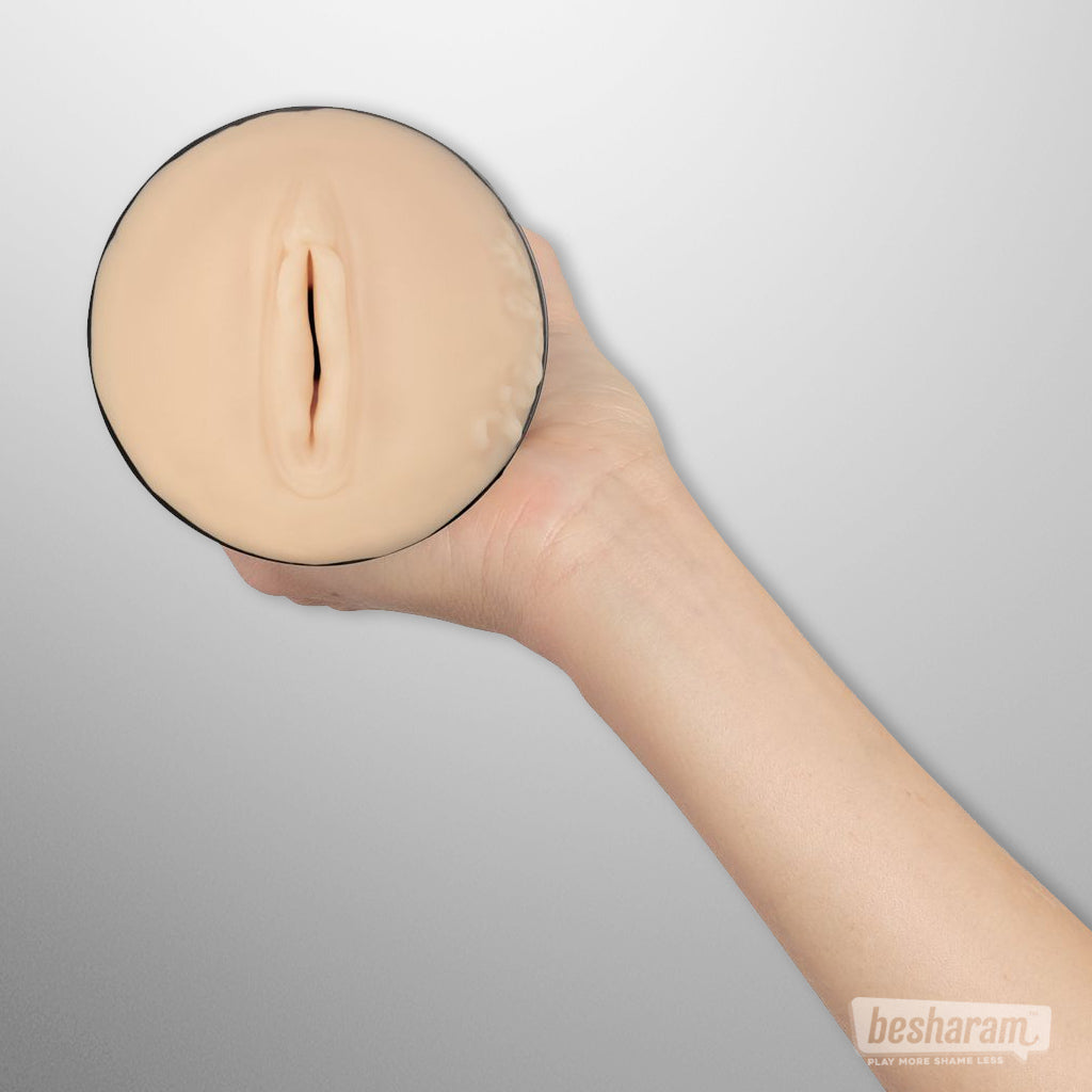 Kiiroo Feel Nicolette Shea Masturbator