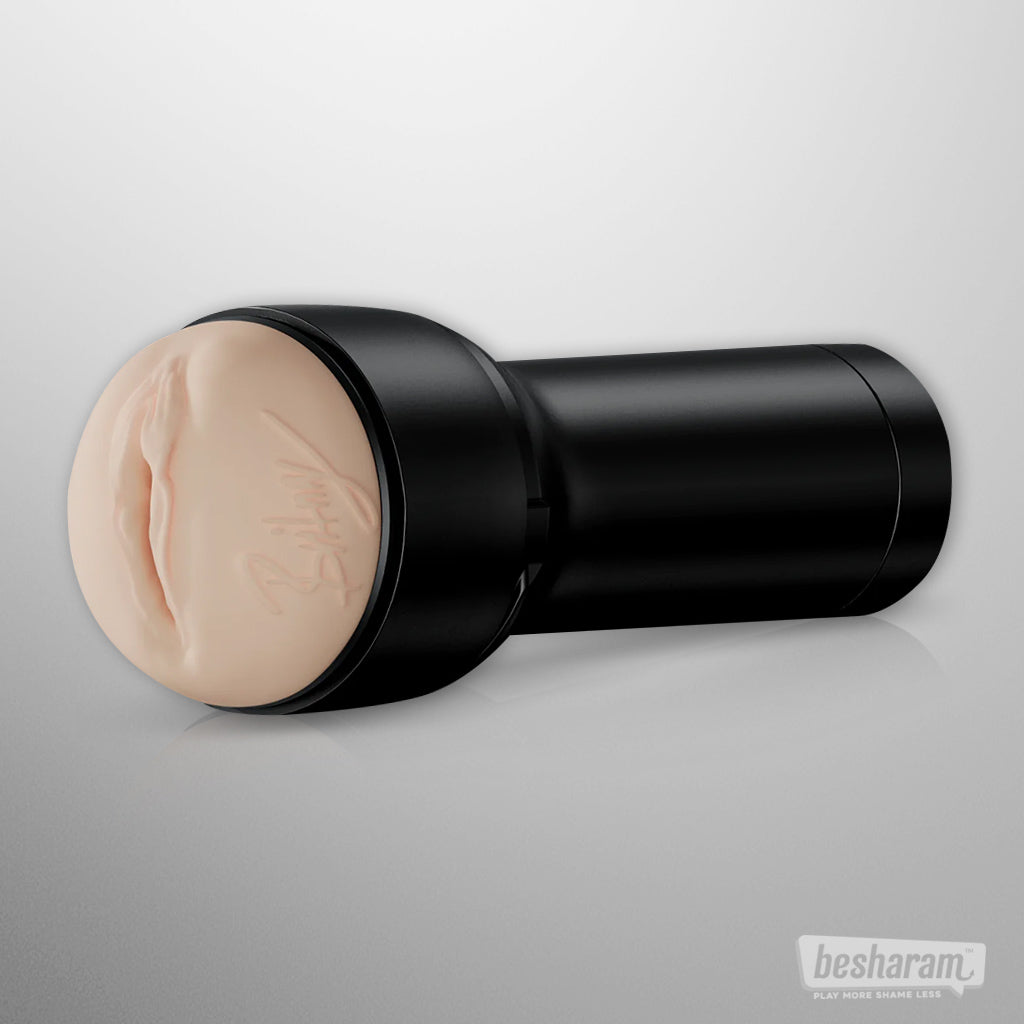 Kiiroo Feel Britney Amber Masturbator