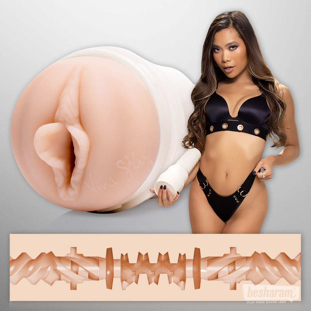 Fleshlight Girls® Vina Sky Masturbator