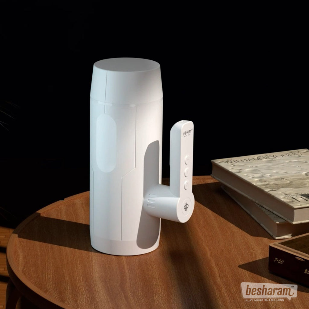 Thrusting Masturbator